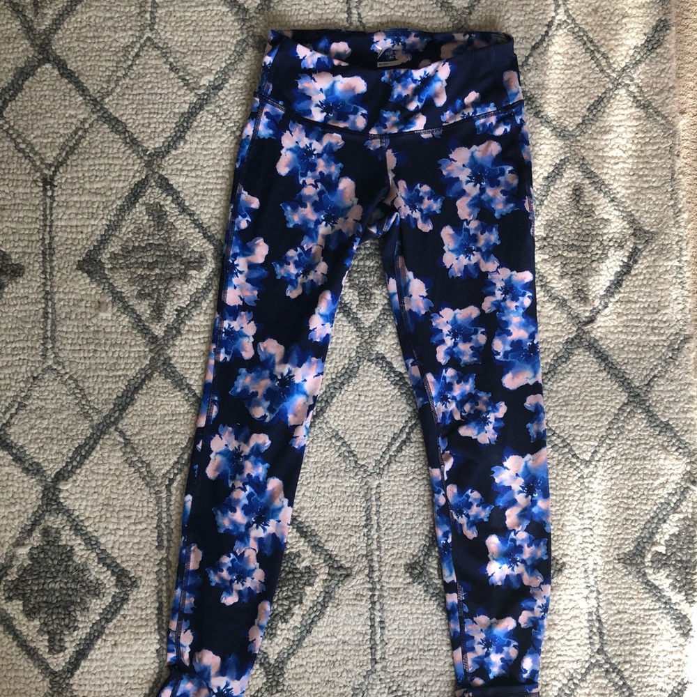 Full length old navy floral leggings